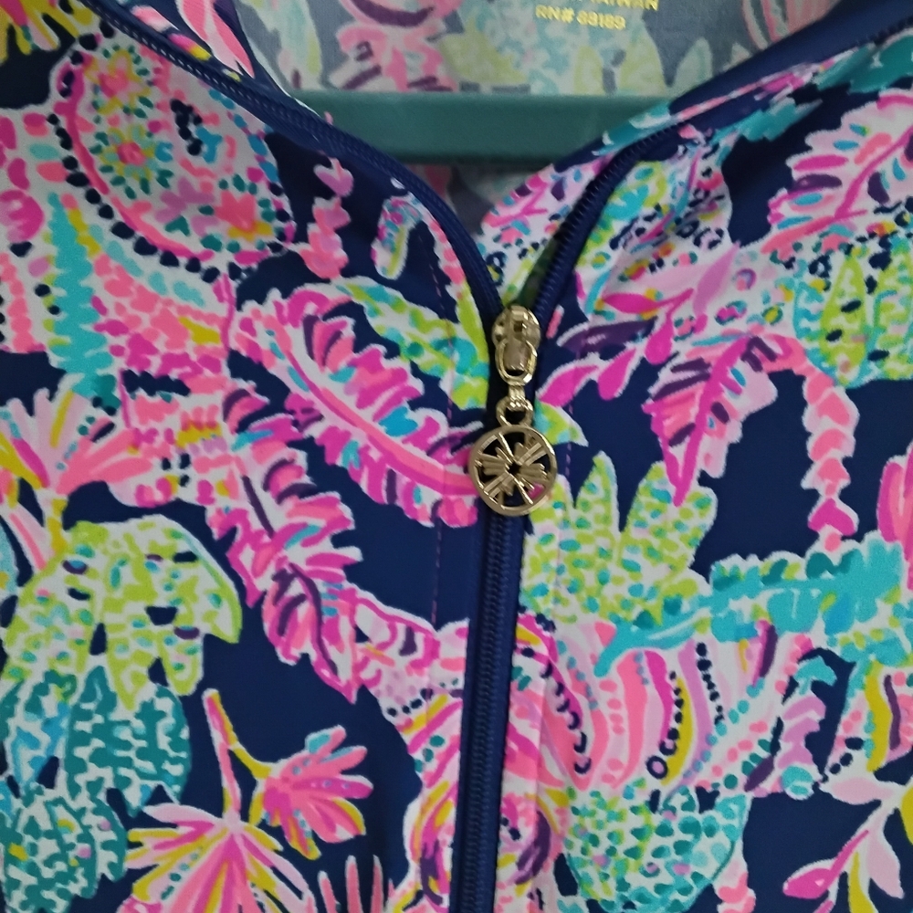 Lilly Pulitzer Luxletic Justine Pullover - Large - Picture 2 of 6